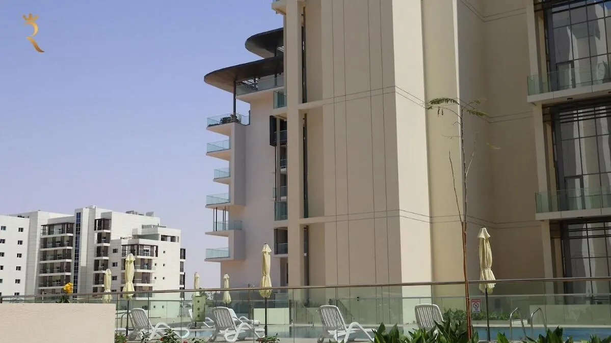 Modern 1Br In Masdar Few Minutes To Airport Lägenhet Abu Dhabi